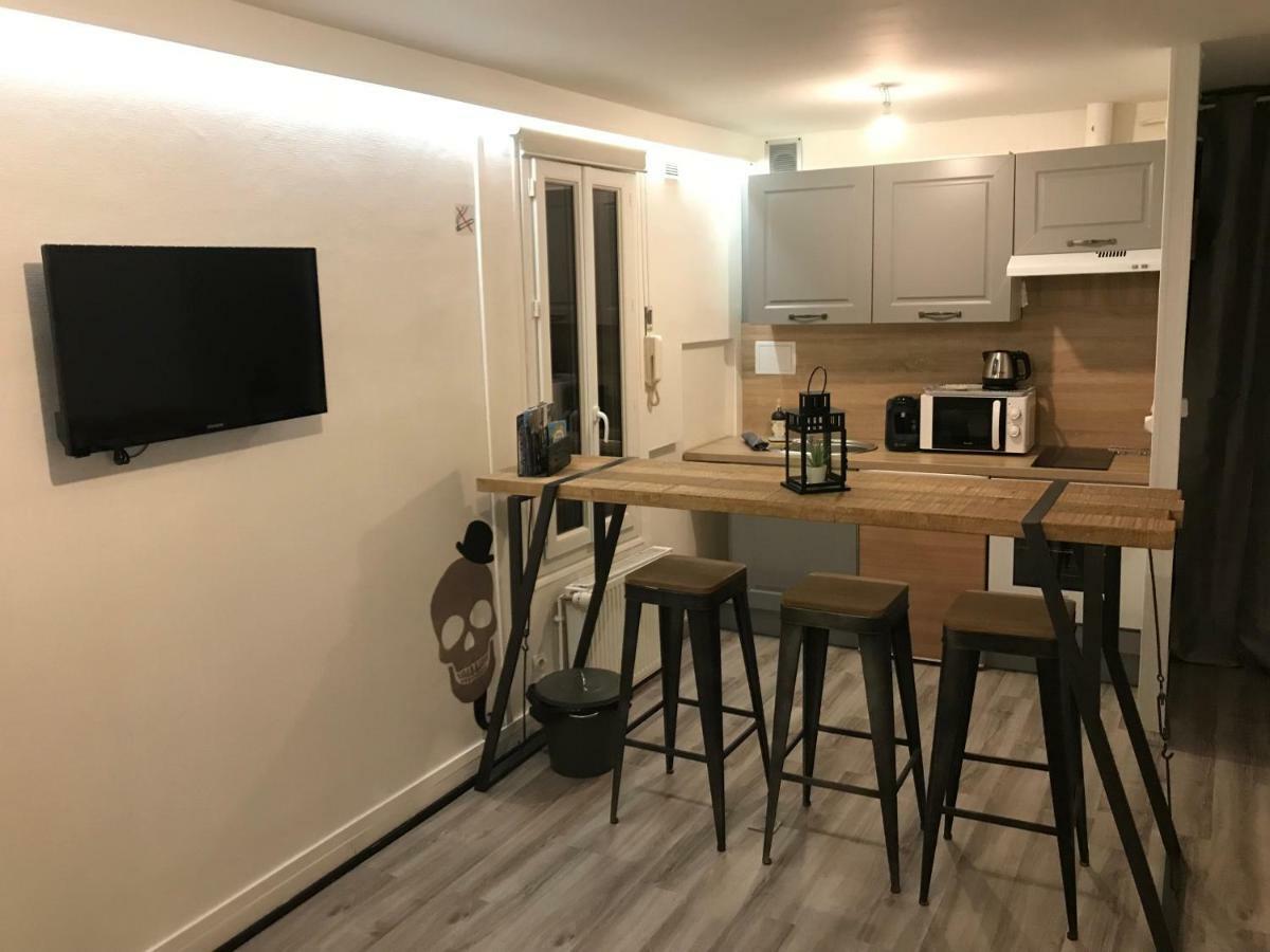 L'Atelier - Hyper Centre De Fontainebleau - Proche Insead Apartment Екстериор снимка